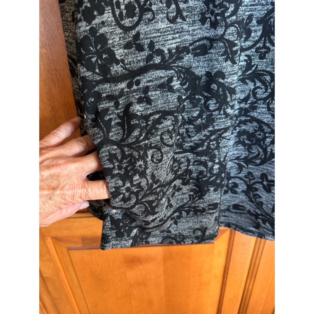 Weekends by Chico's Size 3 (XL/16) Grey Black Damask Floral Cowl Neck Sweatshirt - Picture 4 of 12